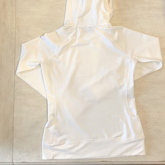 Nike Women’s Bunker Funnel Neck Long Sleeve - Picture 2 of 5